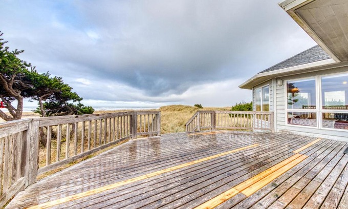 Nedonna Beach House | Beachside Getaway