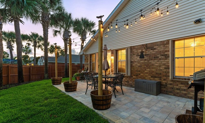 Seaspray House | Beachside Haven Pool, Pets OK, Private Yard