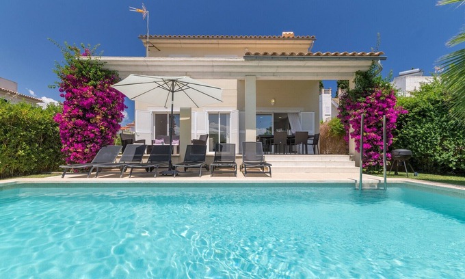 es Bacares Villa | Beachside Mar II Villa in Barcares