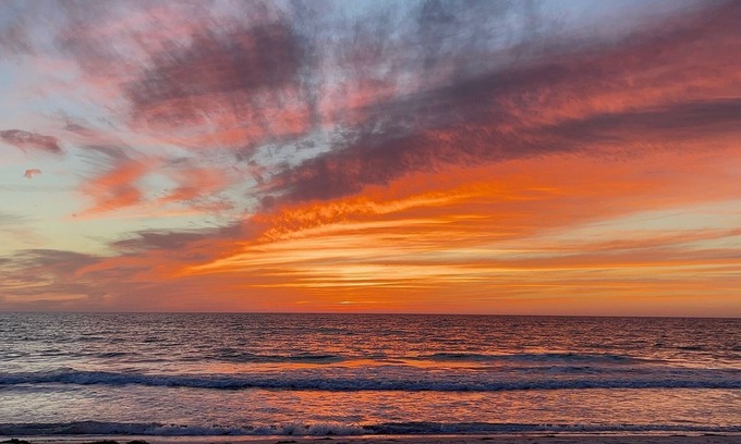Belleair Beach Condo | Beachside, with endless sunsets, in our modern 2-bedroom in Belleair Beach.