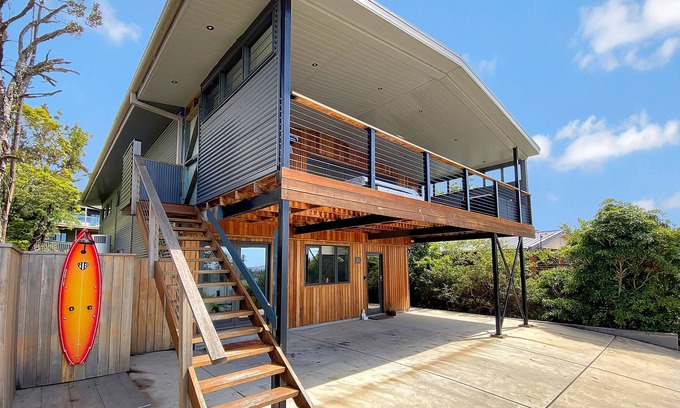 Pambula Beach House | Beachwood - Pambula Beach 5+ Nights