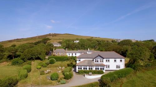 St. Agnes Hotel | Beacon Country House Hotel & Luxury Shepherd Huts