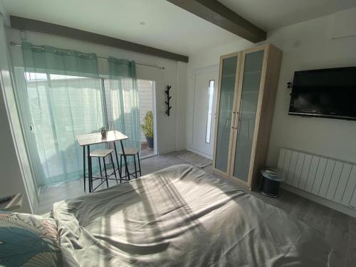 Blace Apartment | Beau studio neuf et équipé