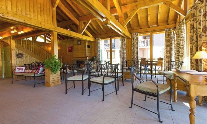 Doucy-Combelouviere Apartment | Beauregard 2P5H - One Bedroom Apartment, Sleeps 5