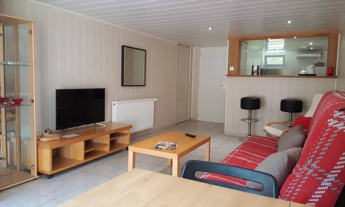 Saint-Germain-les-Corbeil House | Beautiful Studio 30 km from Paris