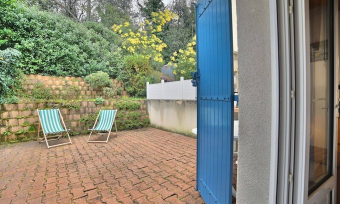 Dolus-d'Oleron House | Beautiful villa for 4 guests with WIFI, TV and terrace