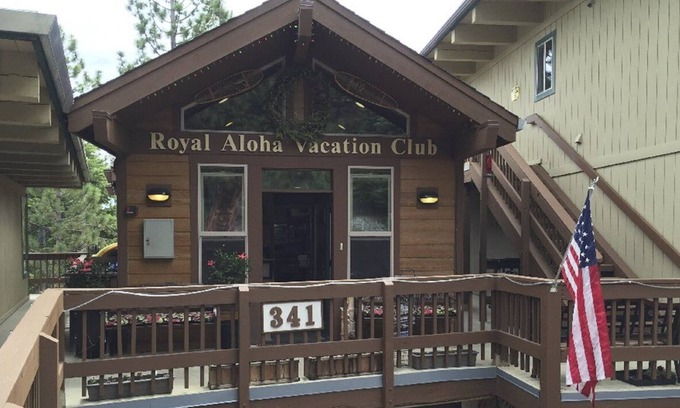 Lower Kingsbury Apartment | Beautiful 1 bedroom unit at resort, sleeps 4