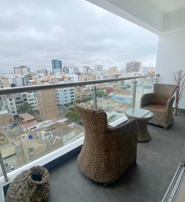 Petit Jean Ocharan Apartment | Beautiful 1BR with Balcony in Miraflores