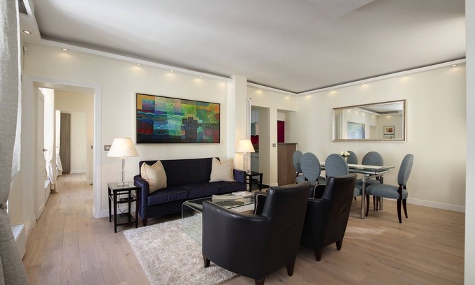 Ternes Apartment | Beautiful 2-bedroom apartment, Ternes - Etoiles area, Paris