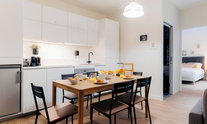 Necker Apartment | Beautiful 2 bedroom apartment, Beauvoir