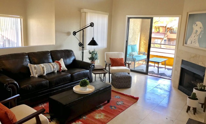 Central Scottsdale Condo | Beautiful 2bd/2ba Condo in the Heart of Scottsdale.