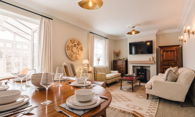 Chipping Norton Cottage | Beautiful 3 Bedroom Home in Chipping Norton