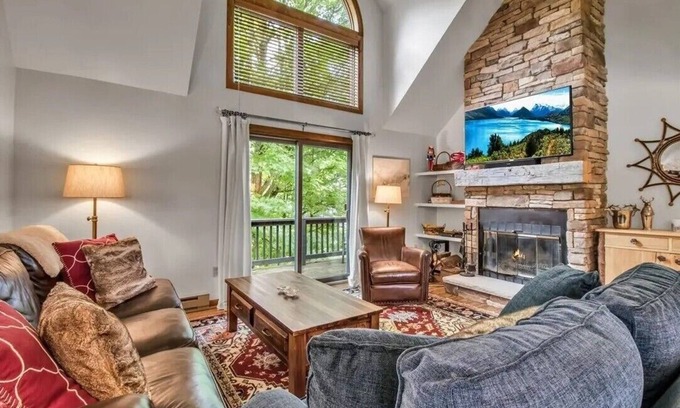Ellicottville Condo | Beautiful 3-bedroom condo in Ellicottville, The Woods at Holimont