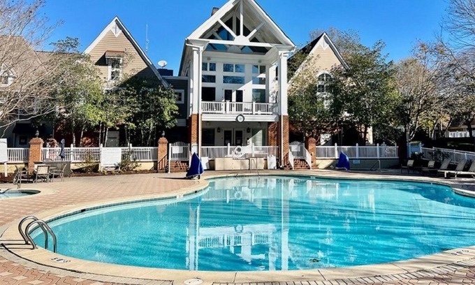 Lackey House | Beautiful 3-bedroom unit/upscale resort near Busch Gardens/Colonial Williamsburg