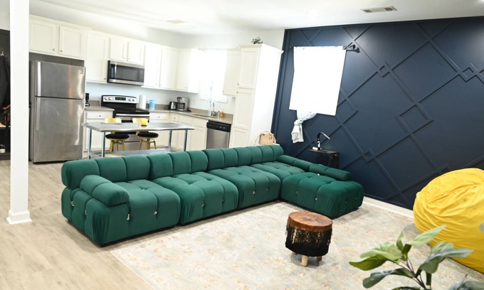 West End Apartment | Beautiful 3-bedroom apartment located close to downtown Atlanta