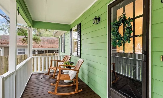 Durham House | Beautiful 3-Bedroom Home with Cozy Ambiance & Convenient Workspaces