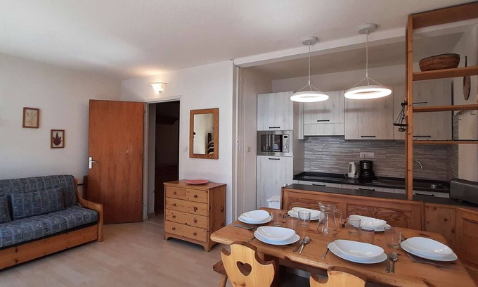 Montgenevre Apartment | Beautiful 3-room apartment for 7 with balcony, Montgenèvre