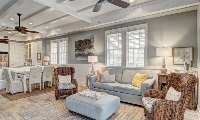 Cinnamon Shore Condo | Beautiful, 3rd-Fl, Pet-Friendly Condo@Cinnamon Shore w/Easy Amenity Access!