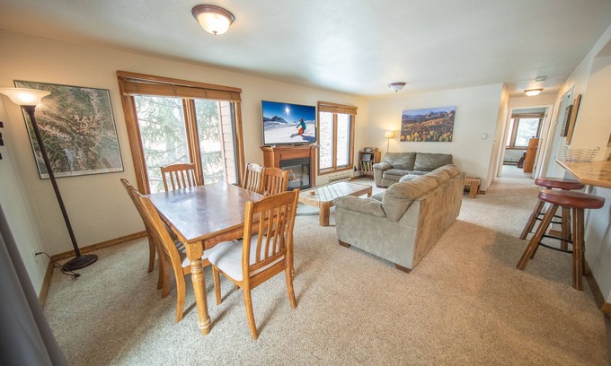 Mountain House Condo | Beautiful 3rd floor condo with an amazing view