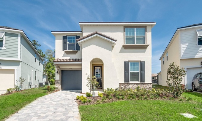 Four Corners Villa | Beautiful 7 Bed Pool Home with Game Room-8923CBD