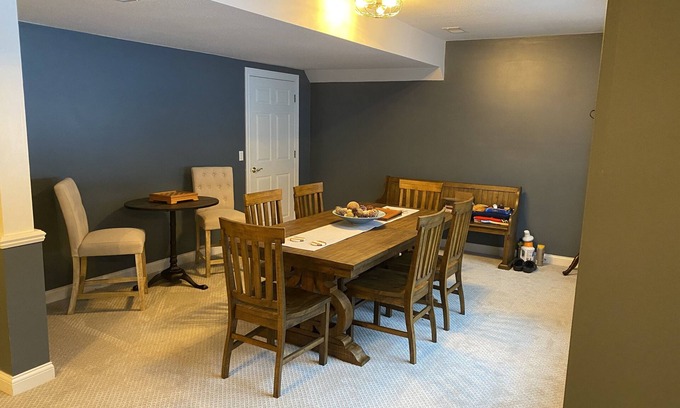Harbor Springs House | Beautiful acre and a half treed lot with 5 beds and a hot tub in Harbor Springs.