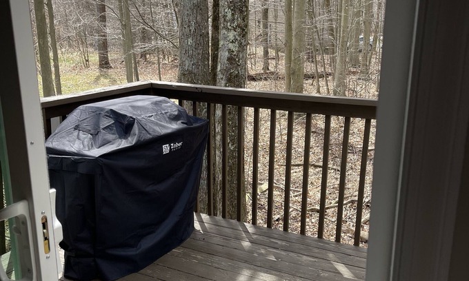 Pocono Summit House | Beautiful and Cozy 3BR house in Amazing Location!!