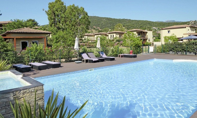 Favone Apartment | Beautiful apartment for 4 guests with A/C, pool, WIFI, TV, terrace and pets allowed