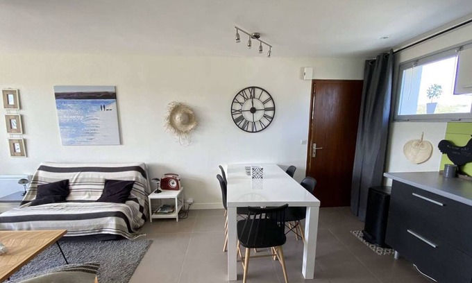 Louannec Apartment | Beautiful apartment 5 pers 100m from the beach in PERROS-GUIREC