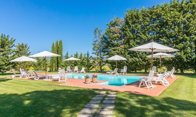 Suvereto Villa | Beautiful apartment in villa for 4 guests with WIFI, pool, A/C and terrace