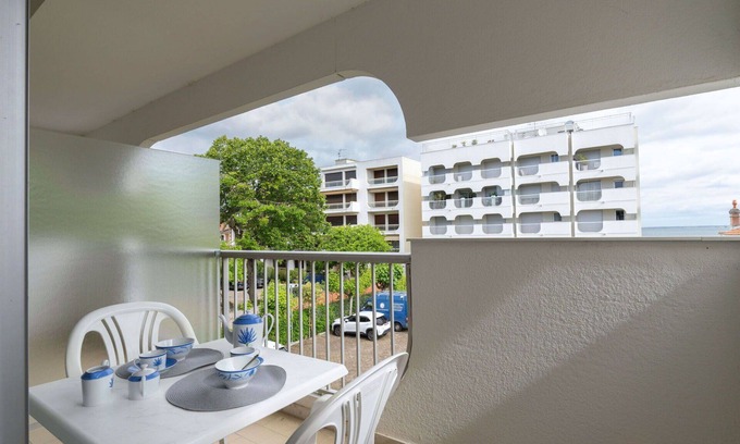 Cote Landaise Apartment | Beautiful apartment for 2 people with WIFI, TV and balcony