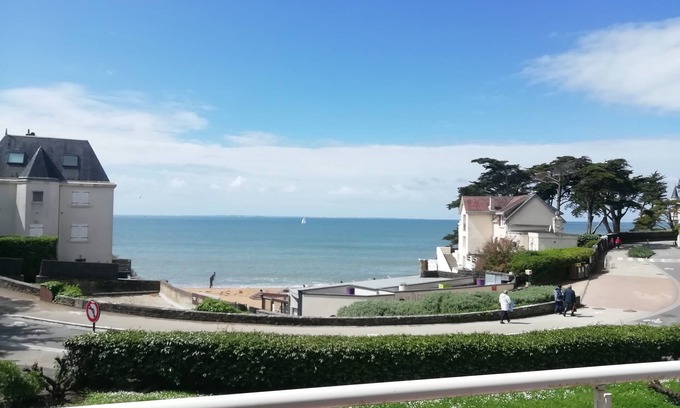 Pornic Apartment | Beautiful apartment facing sea and beach