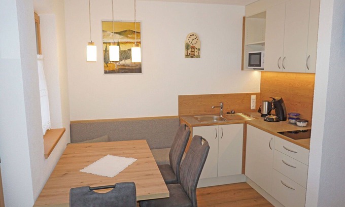 Fliess Apartment | Beautiful apartment for 5 guests with WIFI, TV and terrace