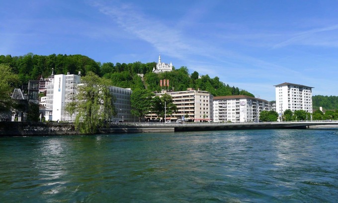 Lucerne Apartment | Beautiful apartment for 4 people with WIFI, TV and balcony