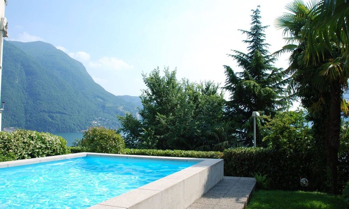 Castagnola Apartment | Beautiful apartment for 2 guests with pool, WIFI, TV, patio and panoramic view