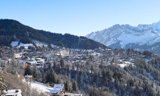 Ependes Apartment | Beautiful apartment for 6 people with WIFI, TV, terrace and panoramic view