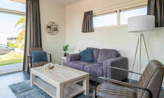 Municipality of Nunspeet House | Beautiful apartment in villa for 4 people with WIFI, pool, TV, terrace and parking