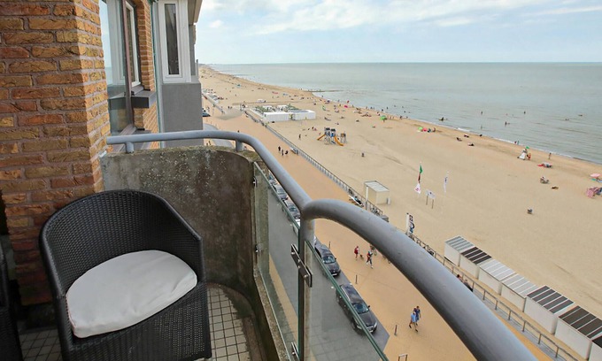 Mariakerke Apartment | Beautiful apartment in Oostende