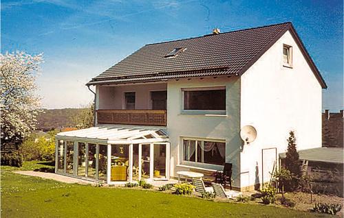 Scharfenberg Apartment | Beautiful apartment in Brilon-Scharfenberg with 3 Bedrooms and WiFi