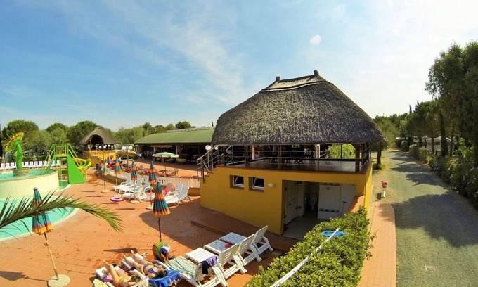 Bibbona House | Beautiful apartment in villa for 6 guests with pool, A/C, terrace and pets allowed