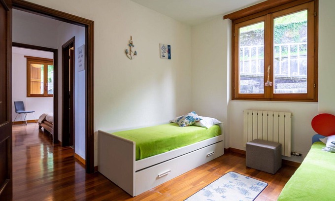 Someraro House | Beautiful apartment in villa for 6 guests with WIFI, TV, balcony and pets allowed