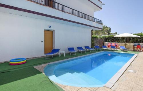 Palmi Apartment | Beautiful Apartment In Palmi With Wifi