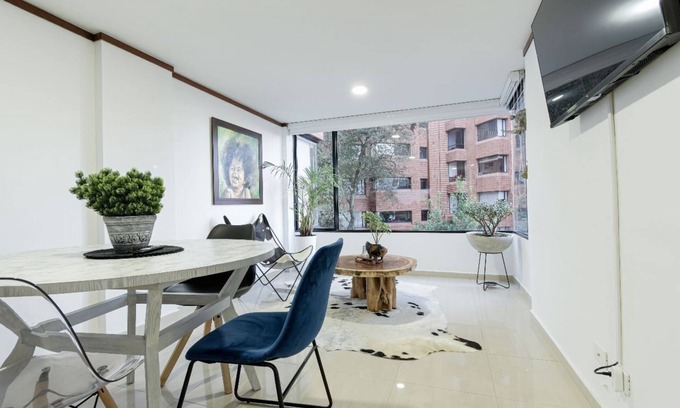 Financial District Apartment | Beautiful apartment in Rosales 2 bedrooms, quiet and close to every place