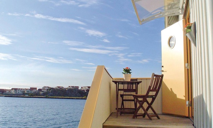 Skaerhamn Apartment | Beautiful apartment in Skärhamn