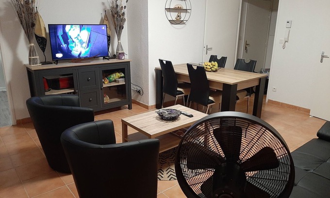 Berriac Apartment | Beautiful apartment minutes from Carcassonne