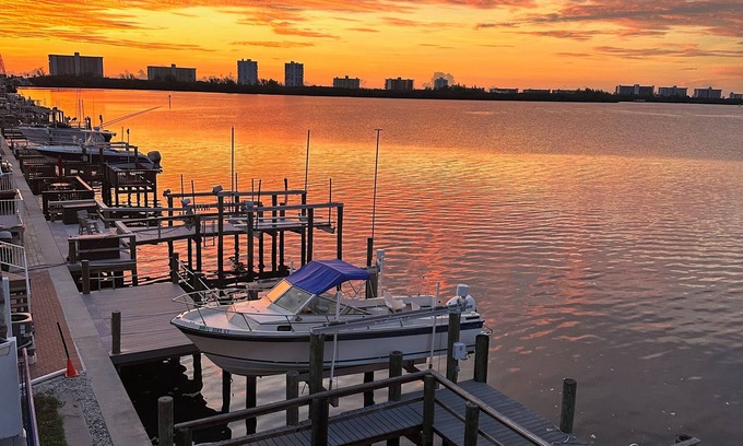 Nettles Island House | Beautiful Beach Home on Nettles Island with Private Beach Access