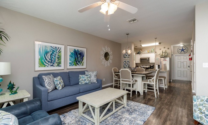 Corpus Christi House | Beautiful Beach Townhome w/2 Heated Pools & a Playground, Steps from the Sand