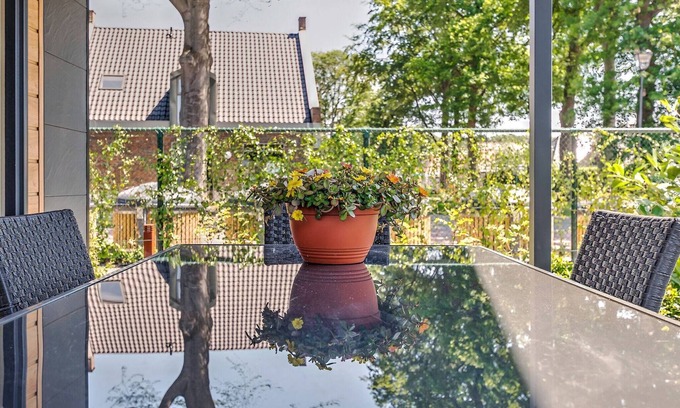 Kaatsheuvel House | Beautiful bungalow with jacuzzi in Kaatsheuvel