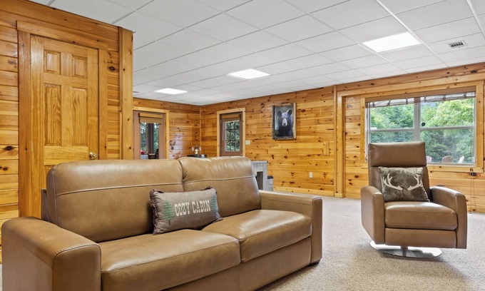 Blue Ridge Cabin | Beautiful Cabin in the heart of Blue Ridge