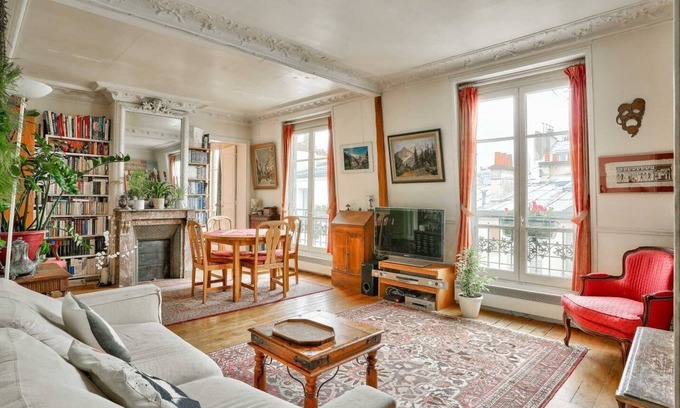 Epinettes Apartment | Beautiful cocoon near Montmartre