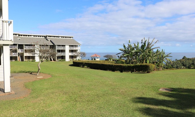 Princeville Condo | Beautiful Condo Overlooking the Pacific Ocean